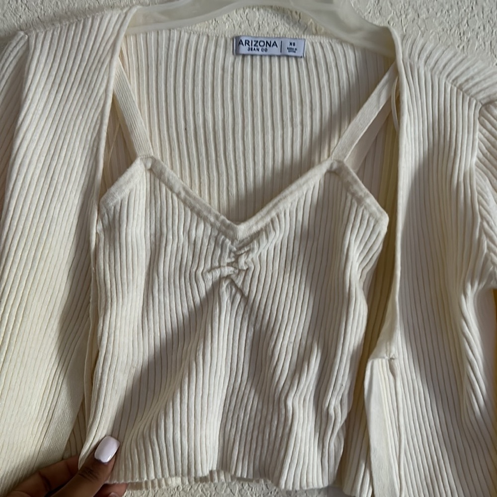 Cardigan - Picture 3 of 3